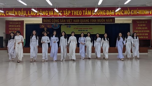 Công bố Top 10 Học sinh Thanh lịch năm học 2022 - 2023