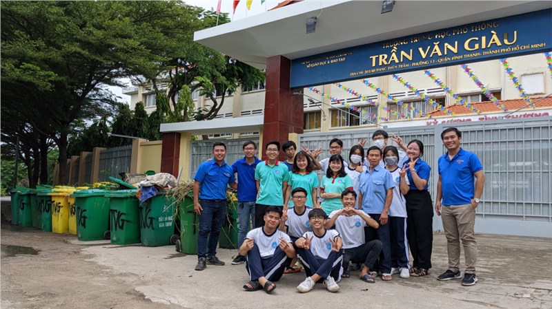 <a href="/tin-tuc-su-kien/ngay-chu-nhat-xanh-lan-thu-i-nam-hoc-2022-2023/ct/14207/465986">Ngày Chủ nhật Xanh lần thứ I năm học 2022 - 2023</a>