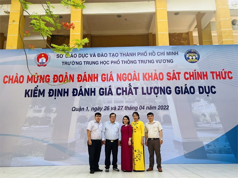 Quyết định thành lập hội đồng tự đánh giá 2021-2022