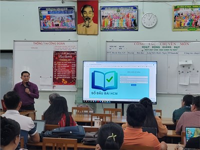 Tập Huấn Sử Dụng Sổ Đầu Bài Điện Tử Và Đào Tạo Nhận Thức An Toàn Thông Tin Năm Học 2025-2026